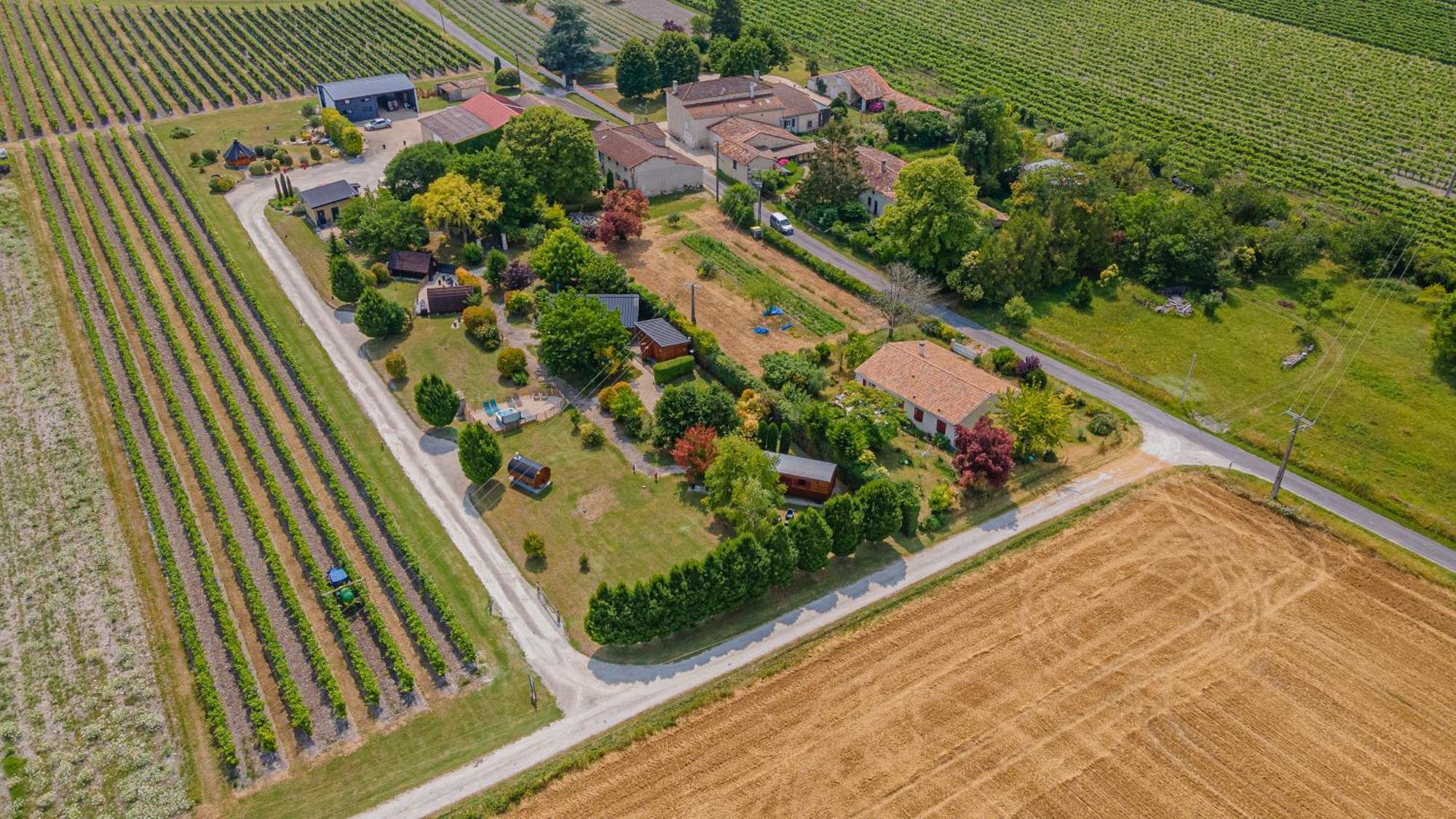 Domaine Des Vigneres Hotel Saint-Maurice-de-Tavernole Exterior photo